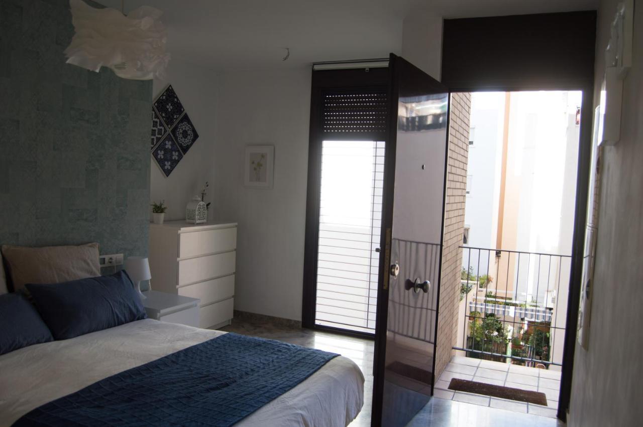 Luminoso Y Coqueto Apartamento En Malaga Bagian luar foto